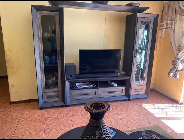 3 BEDROOM HOUSE FOR SALE IN WESTBOURNE